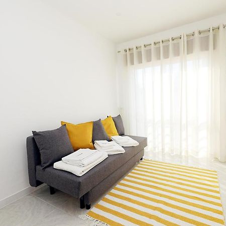 C23 - Parkway Entrance Apartment In Lagos Ngoại thất bức ảnh
