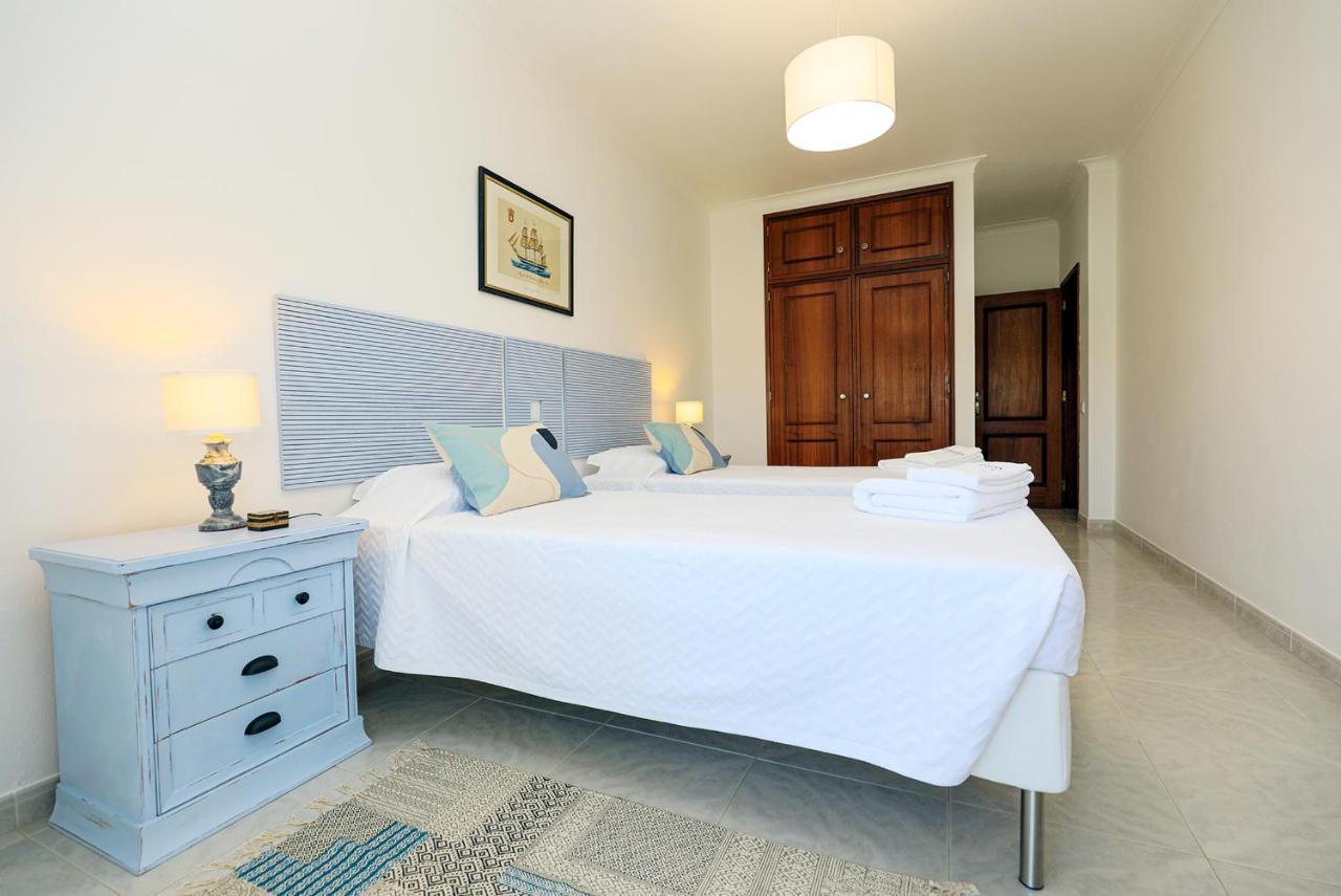 C23 - Parkway Entrance Apartment In Lagos Ngoại thất bức ảnh