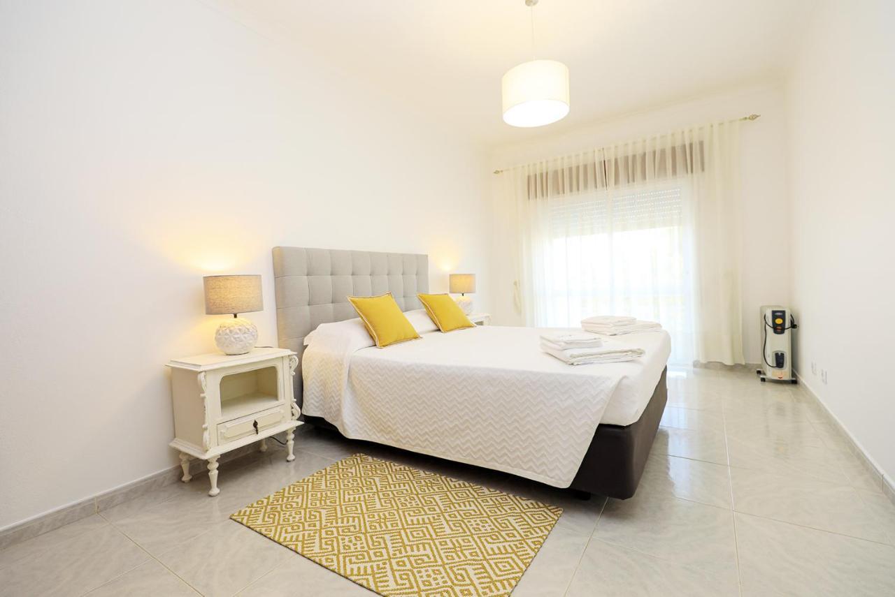 C23 - Parkway Entrance Apartment In Lagos Ngoại thất bức ảnh